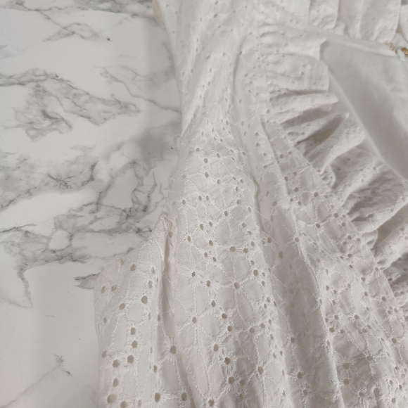 Lilly Pulitzer Tilsbury Dress In White Eyelet Lace Size 8 - Picture 5 of 11
